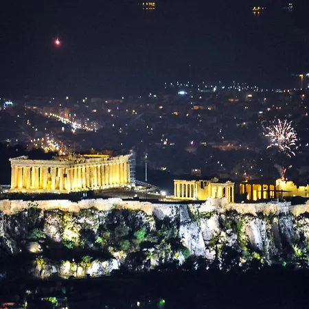 Acropolis Area 6 Min Walk To Metro And Ancient Sites